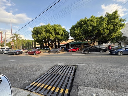 Plaza Comercial en Venta – Zona Dorada de Cuernavaca - Imagen 6