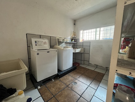 Hotel/motel en venta - Zona Cuernavaca - Imagen 4