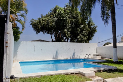 Casa con alberca en condominio - Cuernavaca - Imagen 12